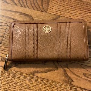 Tory Burch brown leather wallet